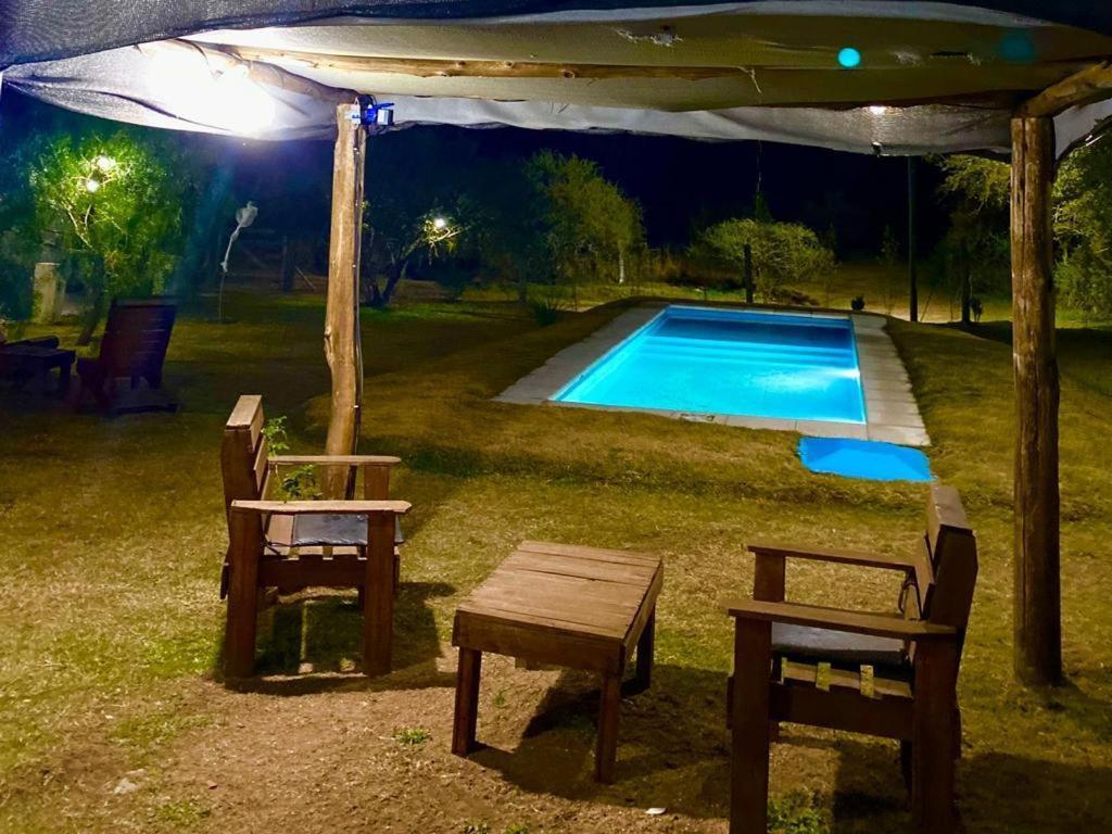 El Rincon De Jose Luis - Cabanas Y Restaurante Tanti Εξωτερικό φωτογραφία