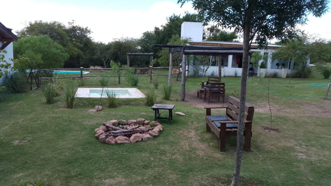 El Rincon De Jose Luis - Cabanas Y Restaurante Tanti Εξωτερικό φωτογραφία