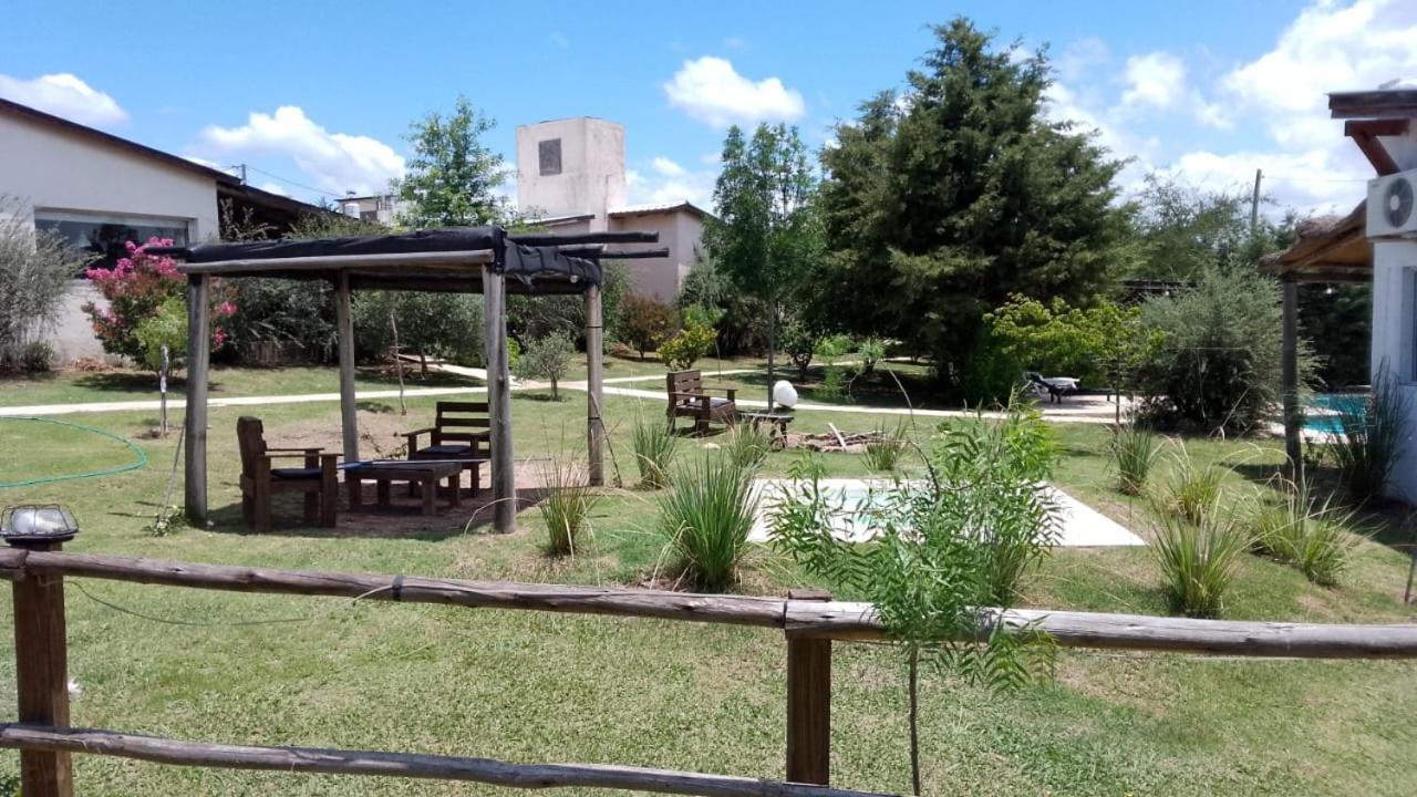 El Rincon De Jose Luis - Cabanas Y Restaurante Tanti Εξωτερικό φωτογραφία
